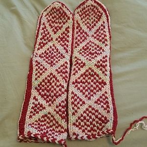 Cozy Nordic knitted slippers